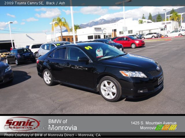 2009 Toyota Camry SE in Black