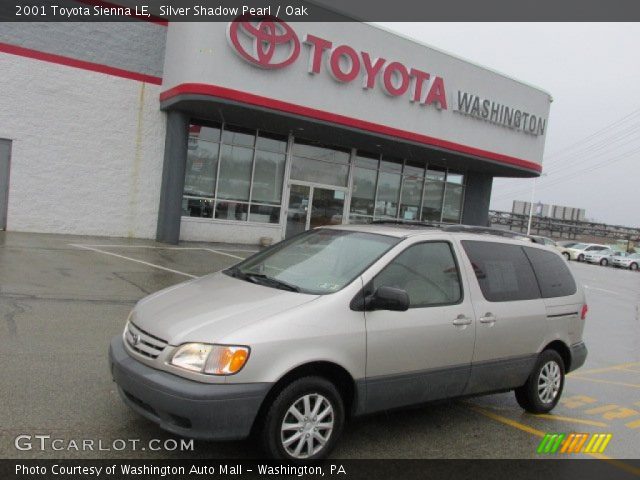 2001 Toyota Sienna LE in Silver Shadow Pearl