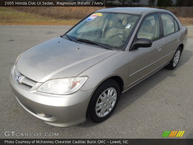 2005 Honda Civic LX Sedan in Magnesium Metallic