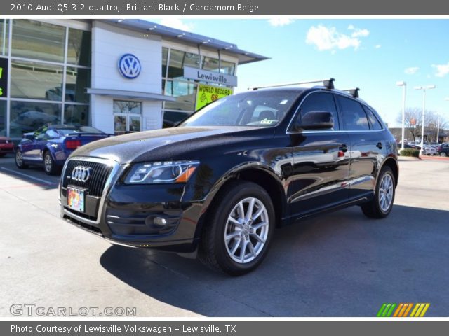 2010 Audi Q5 3.2 quattro in Brilliant Black