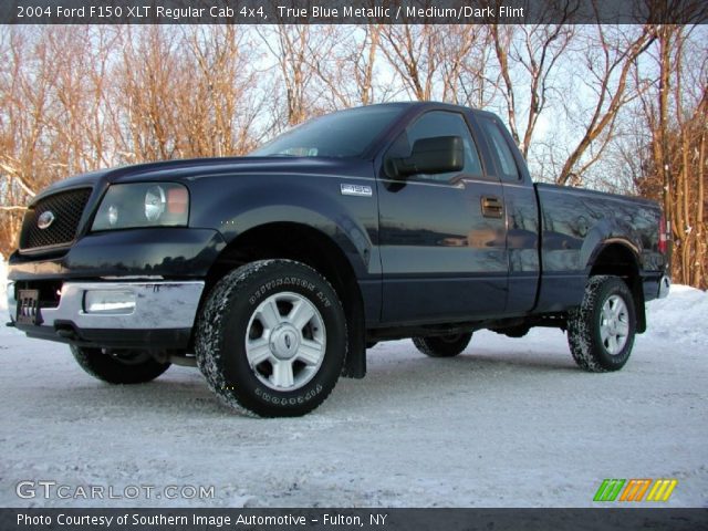 2004 Ford F150 XLT Regular Cab 4x4 in True Blue Metallic