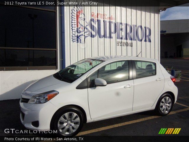 2012 Toyota Yaris LE 5 Door in Super White