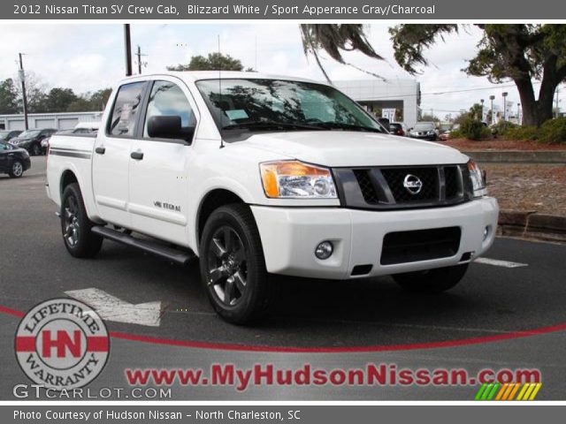 2012 Nissan Titan SV Crew Cab in Blizzard White