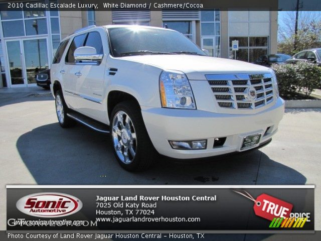 2010 Cadillac Escalade Luxury in White Diamond