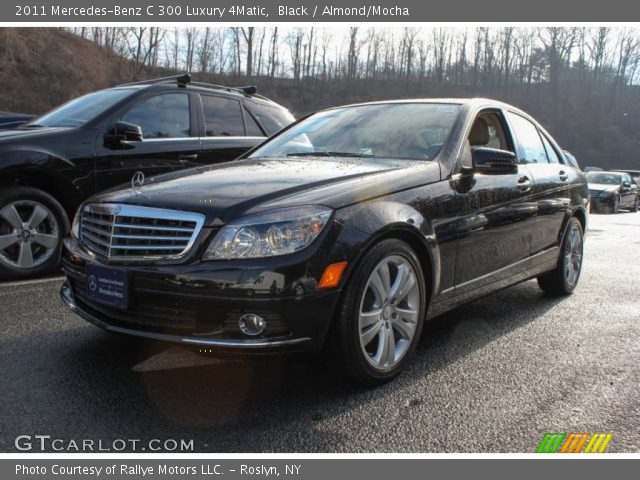 2011 Mercedes-Benz C 300 Luxury 4Matic in Black
