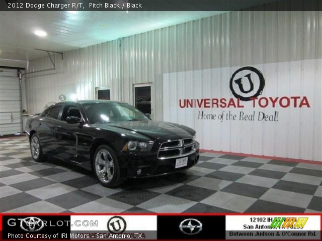 2012 Dodge Charger R/T in Pitch Black