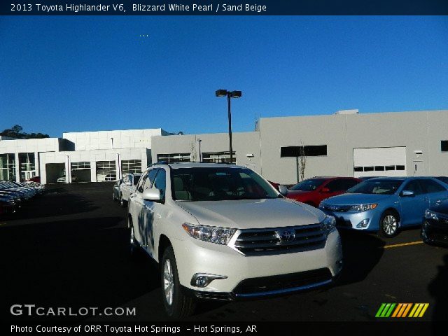 2013 Toyota Highlander V6 in Blizzard White Pearl
