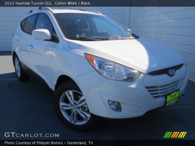 2013 Hyundai Tucson GLS in Cotton White