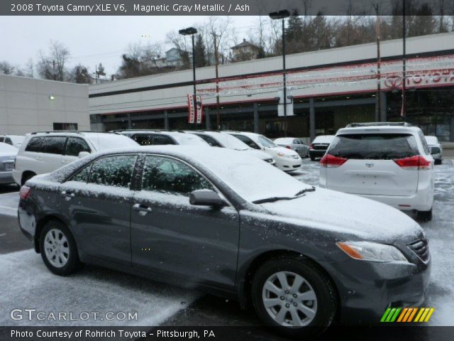 2008 Toyota Camry XLE V6 in Magnetic Gray Metallic