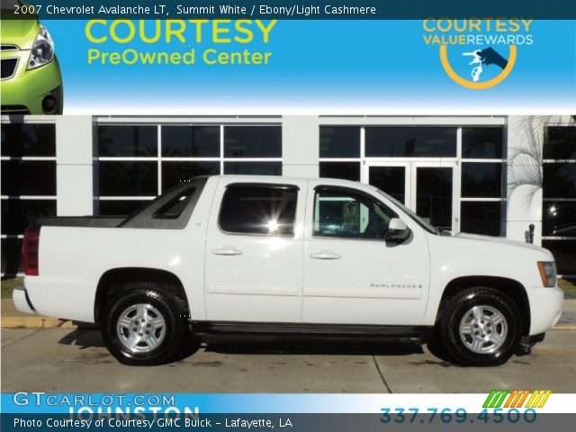 2007 Chevrolet Avalanche LT in Summit White