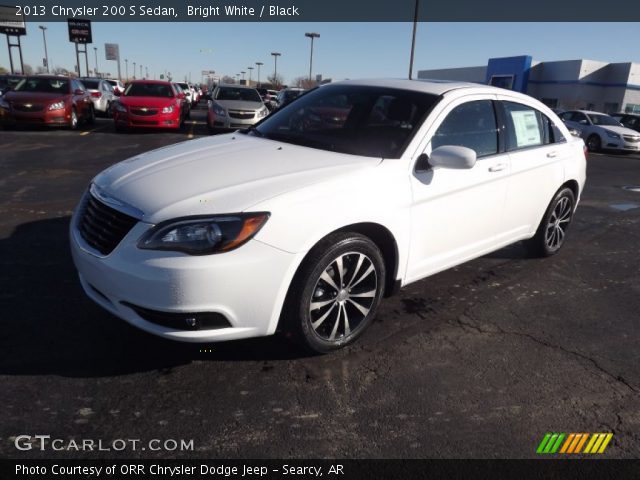 2013 Chrysler 200 S Sedan in Bright White