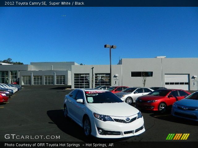 2012 Toyota Camry SE in Super White