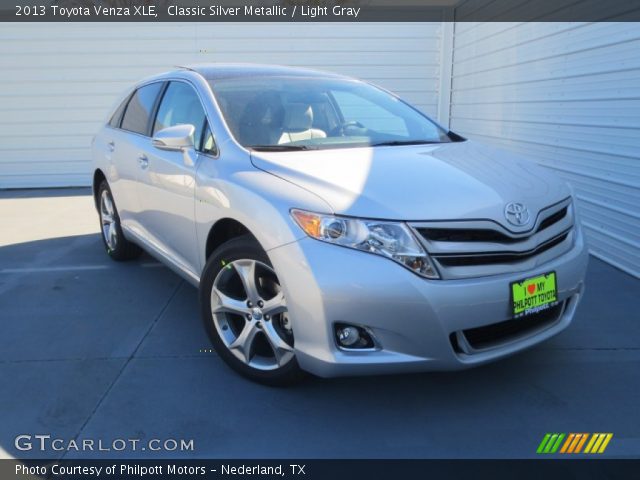 2013 Toyota Venza XLE in Classic Silver Metallic