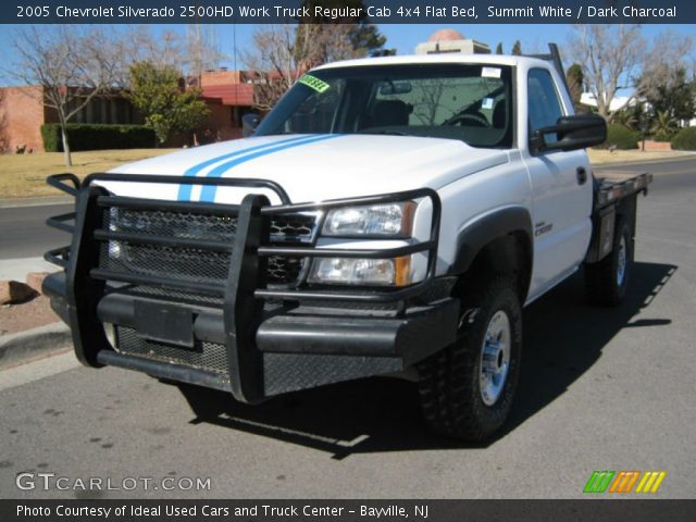 2005 Chevrolet Silverado 2500HD Work Truck Regular Cab 4x4 Flat Bed in Summit White