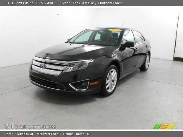 2011 Ford Fusion SEL V6 AWD in Tuxedo Black Metallic