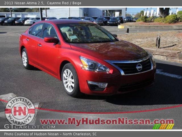 2013 Nissan Altima 2.5 in Cayenne Red