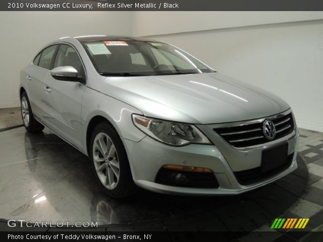 2010 Volkswagen CC Luxury in Reflex Silver Metallic