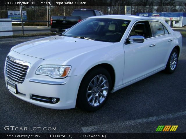 2012 Chrysler 300 Limited in Bright White