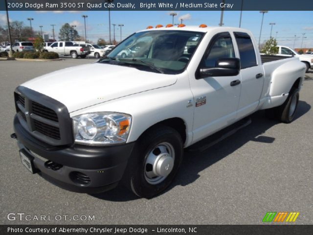 2009 Dodge Ram 3500 ST Quad Cab Dually in Bright White