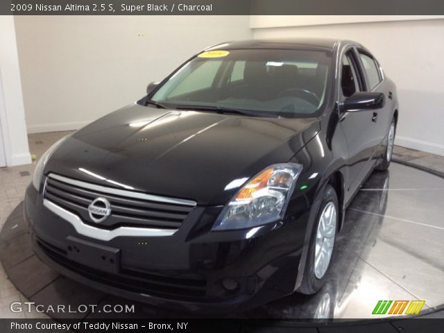 2009 Nissan Altima 2.5 S in Super Black