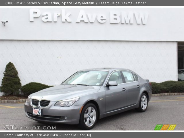 2008 BMW 5 Series 528xi Sedan in Space Grey Metallic