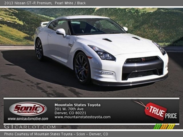 2013 Nissan GT-R Premium in Pearl White