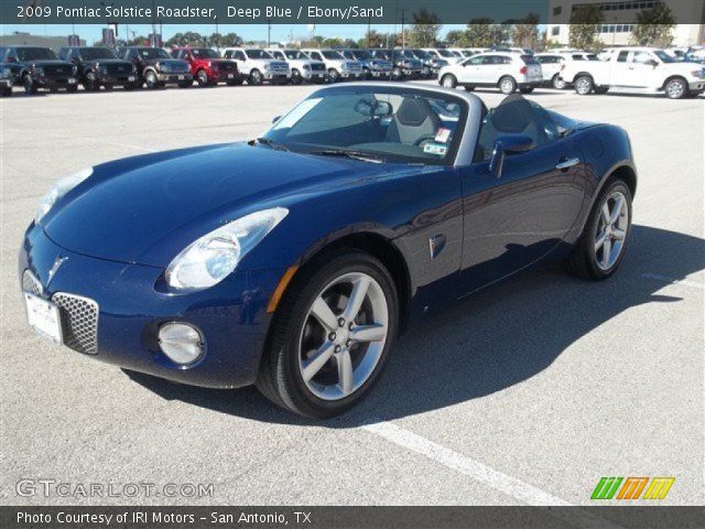 2009 Pontiac Solstice Roadster in Deep Blue