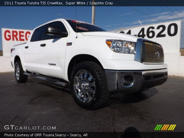 2011 Toyota Tundra TSS CrewMax in Super White