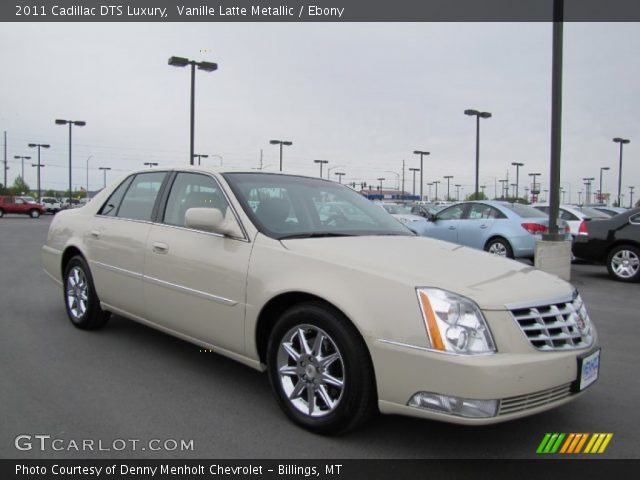 2011 Cadillac DTS Luxury in Vanille Latte Metallic