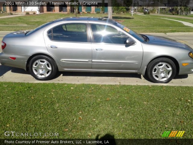 2001 Infiniti I 30 Sedan in Titanium Metallic