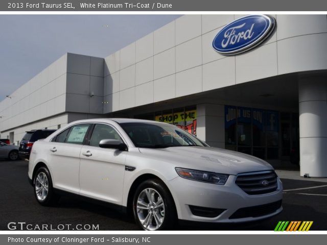 2013 Ford Taurus SEL in White Platinum Tri-Coat