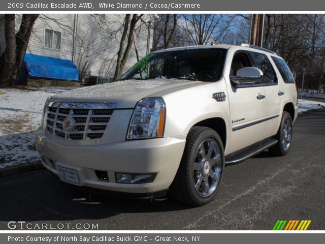 2009 Cadillac Escalade AWD in White Diamond