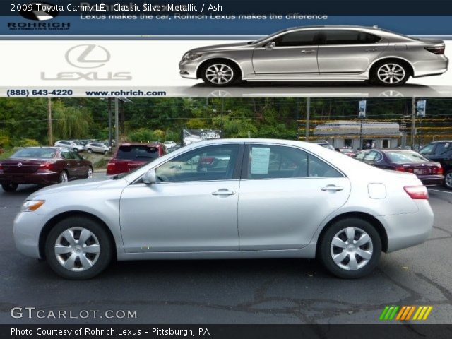 2009 Toyota Camry LE in Classic Silver Metallic
