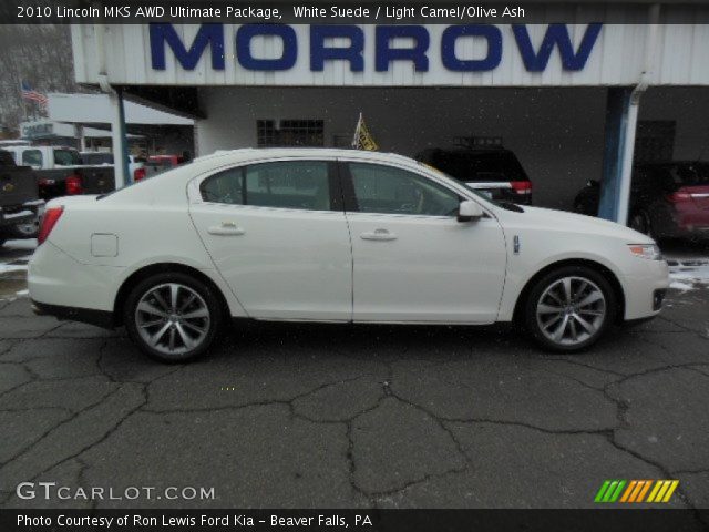 2010 Lincoln MKS AWD Ultimate Package in White Suede