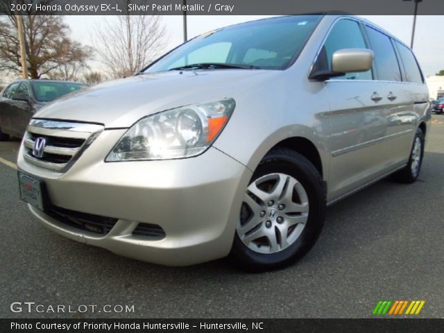 2007 Honda Odyssey EX-L in Silver Pearl Metallic