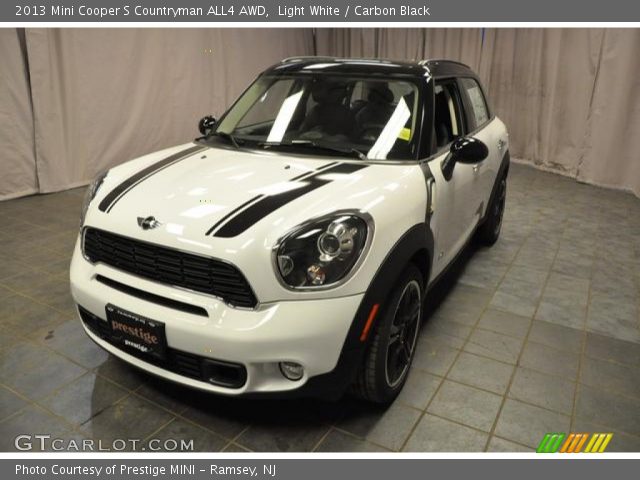 2013 Mini Cooper S Countryman ALL4 AWD in Light White