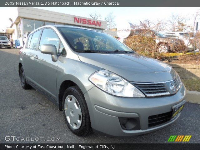 2009 Nissan Versa 1.8 S Hatchback in Magnetic Gray