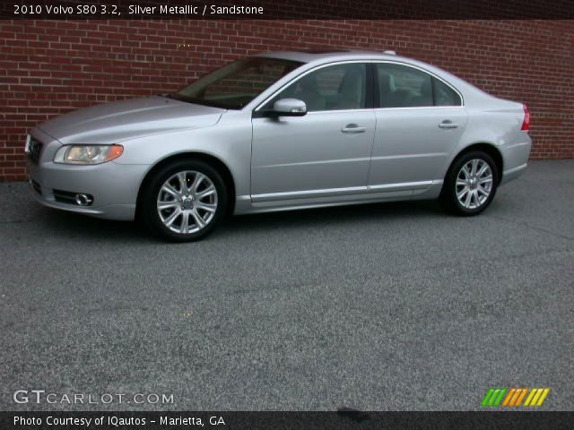 2010 Volvo S80 3.2 in Silver Metallic