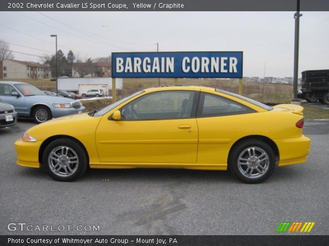 2002 Chevrolet Cavalier LS Sport Coupe in Yellow