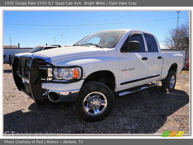 2005 Dodge Ram 2500 SLT Quad Cab 4x4 in Bright White