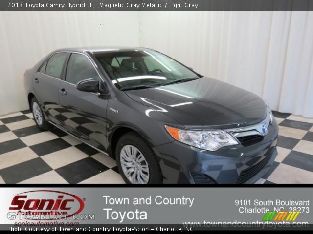 2013 Toyota Camry Hybrid LE in Magnetic Gray Metallic