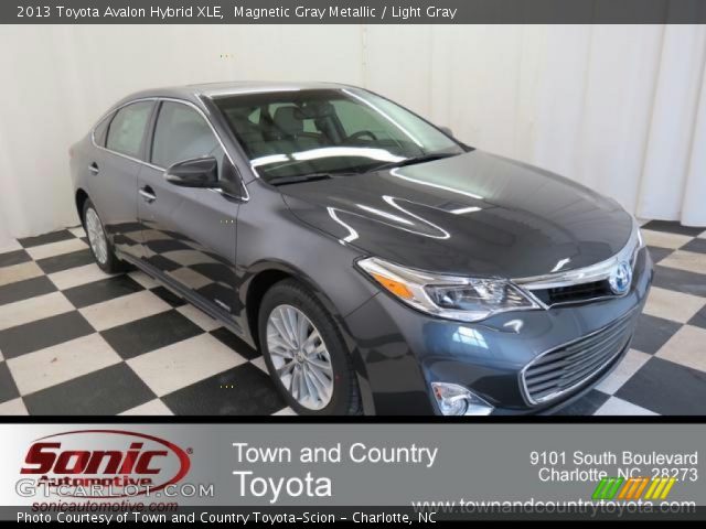 2013 Toyota Avalon Hybrid XLE in Magnetic Gray Metallic