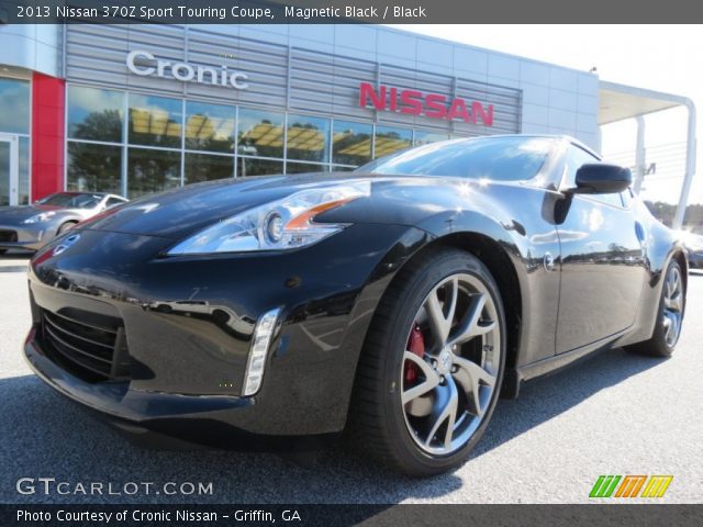 2013 Nissan 370Z Sport Touring Coupe in Magnetic Black