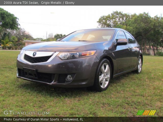 2009 Acura TSX Sedan in Grigio Metallic