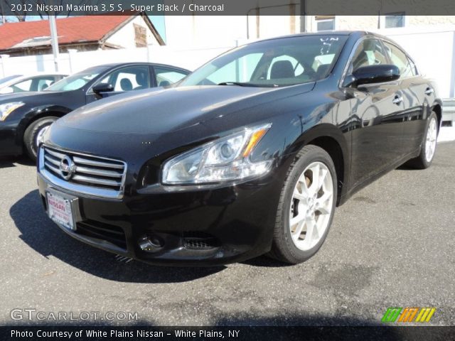 2012 Nissan Maxima 3.5 S in Super Black