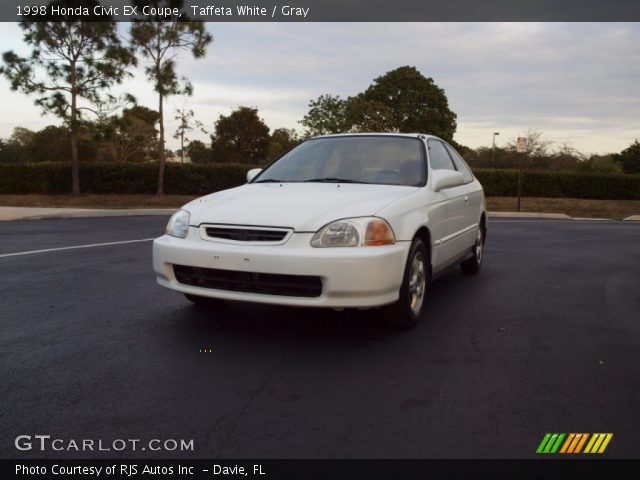 1998 Honda Civic EX Coupe in Taffeta White