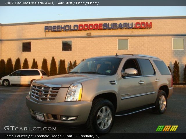 2007 Cadillac Escalade AWD in Gold Mist