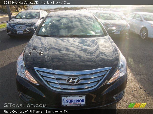 2013 Hyundai Sonata SE in Midnight Black