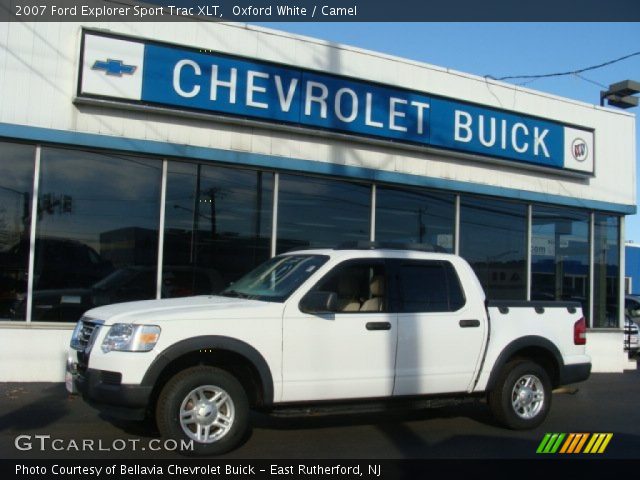 2007 Ford Explorer Sport Trac XLT in Oxford White
