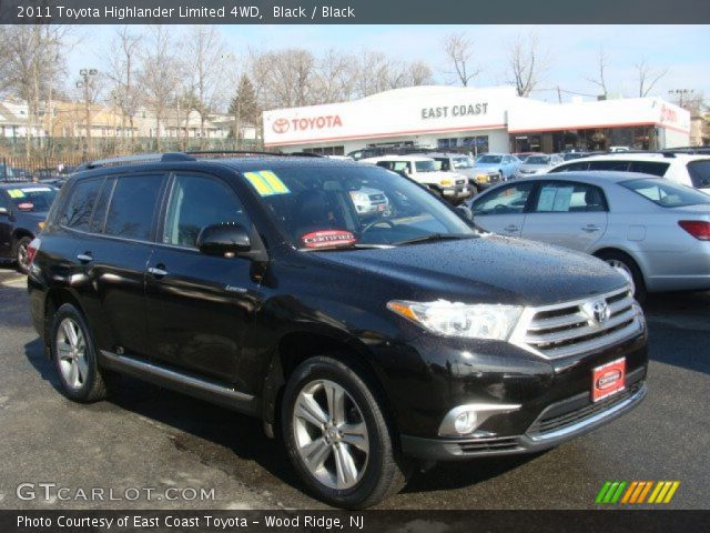 2011 Toyota Highlander Limited 4WD in Black